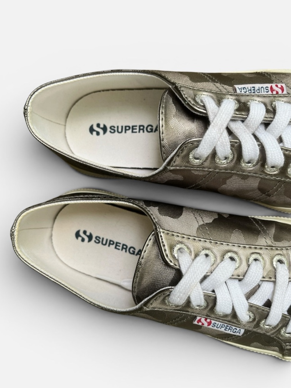 Superga 2750 Army Chrome Sneaker in Silver Camo Size EU 39; W’s 8; M’s 6 1/2 - Picture 6 of 13